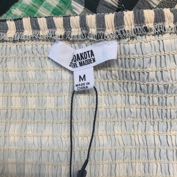 NWT BB Dakota by Steve Madden The Keys to the Gingham Top black smock sz Medium - Picture 6 of 6